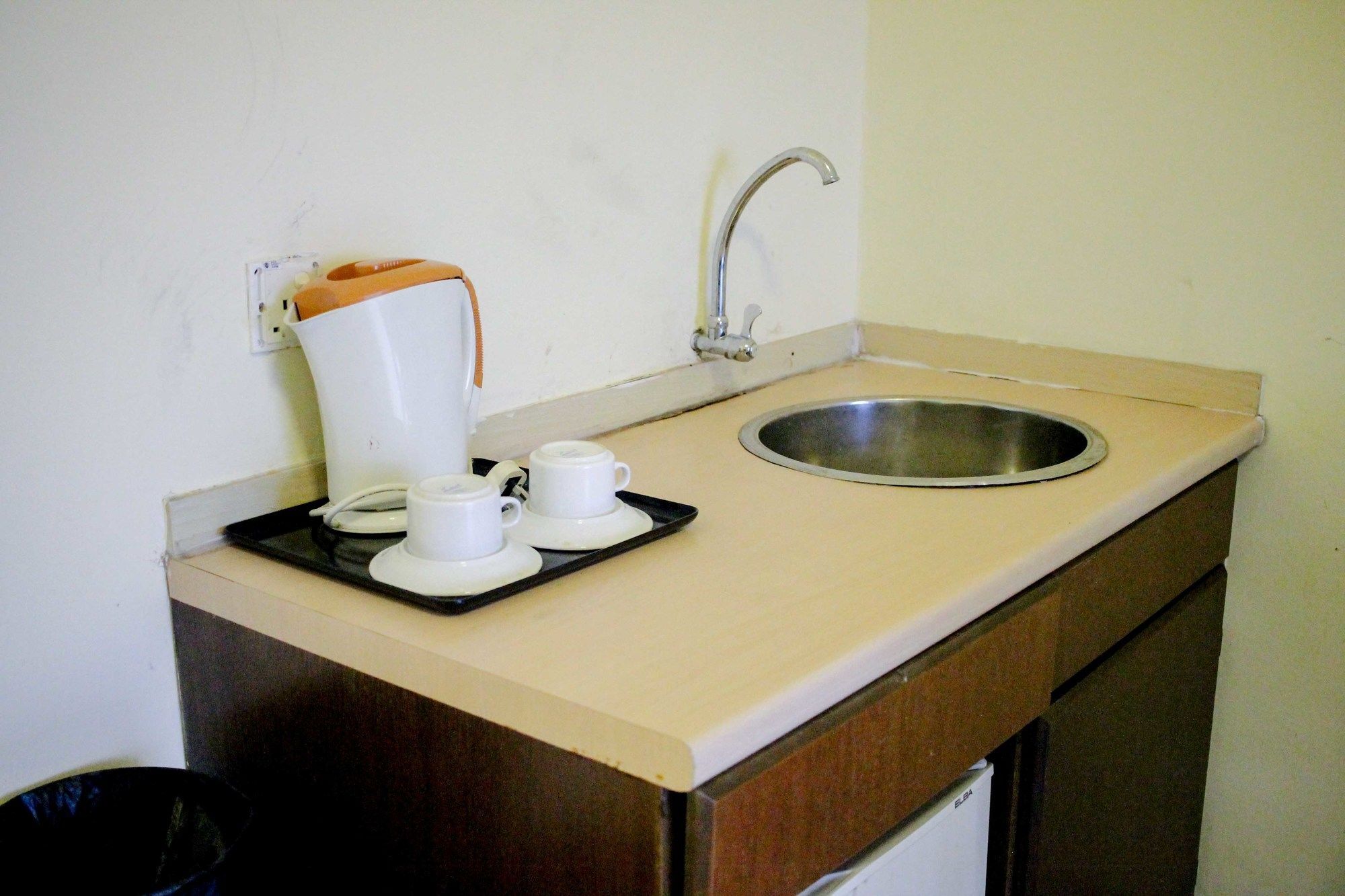 Suria Service Apartment-Hotel Букит-Мера Экстерьер фото